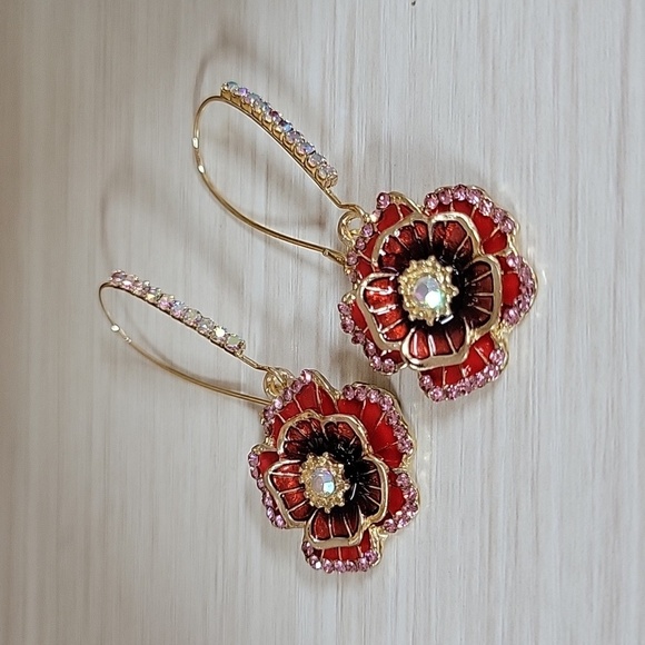🔥LAST PAIR🔥 POPPY SHIMMER DROP EARRINGS - Picture 6 of 8